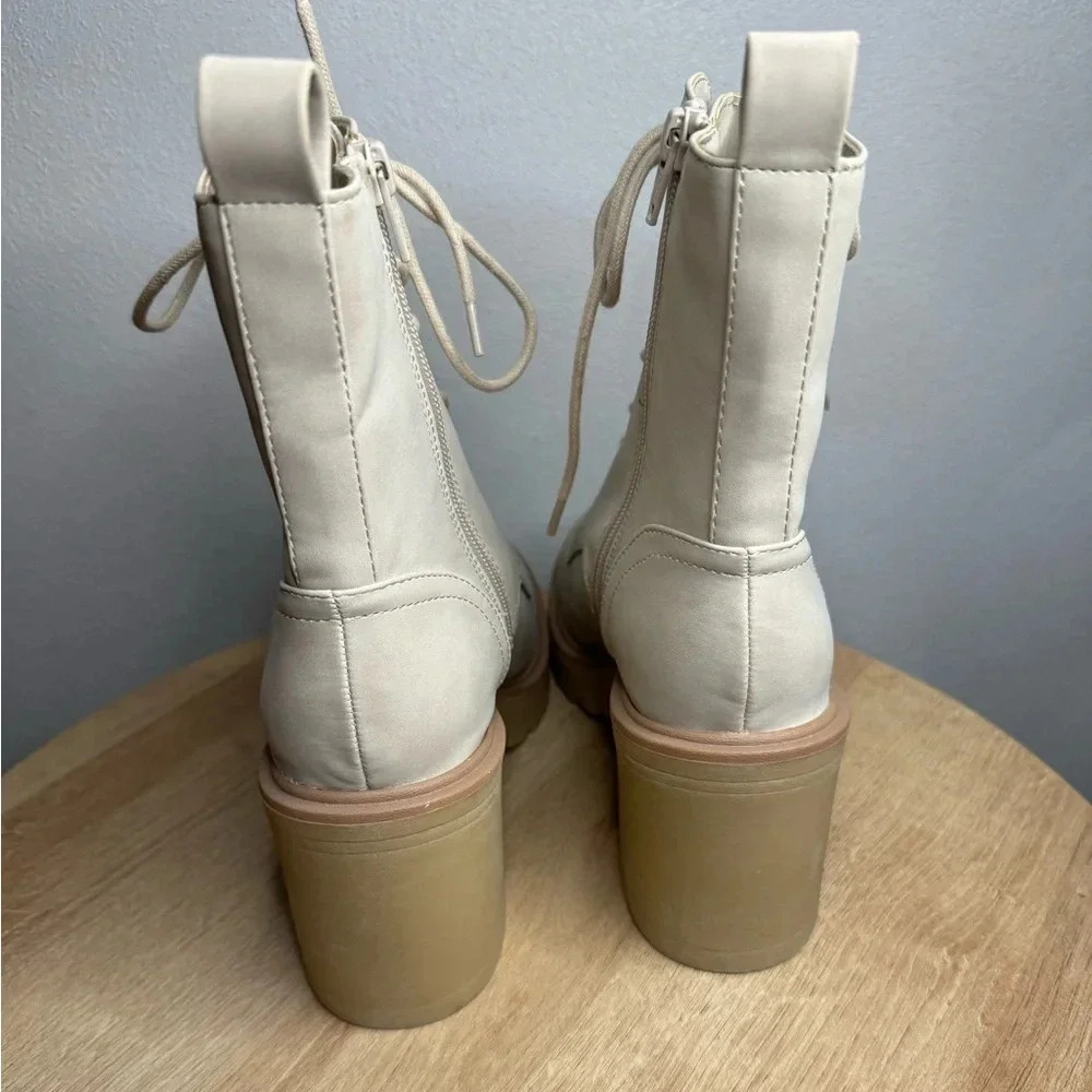 DV by Dolce Vita Chunky Heel boots - Picture 5 of 7